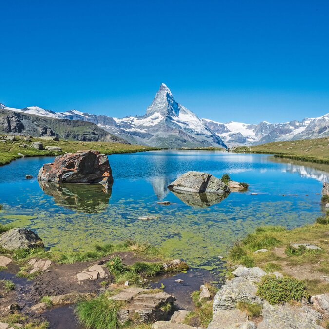 Matterhorn mit dem Stellisee  Matterhorn mit dem Stellisee