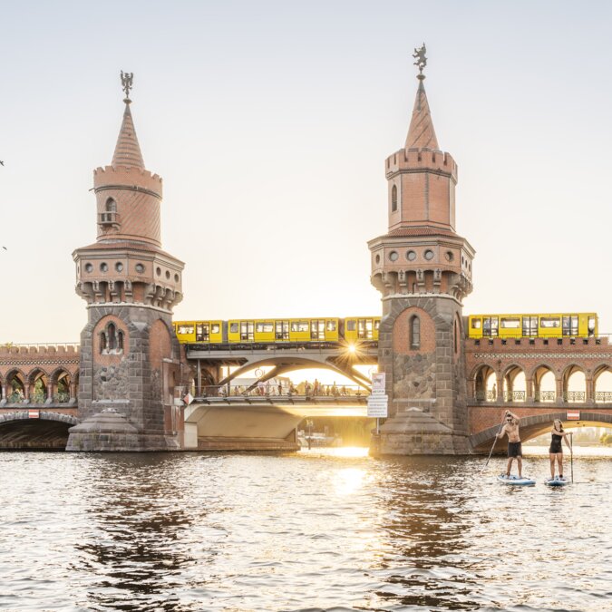 Berlin Oberbaumbrücke | © DZT_Dagmar Schwelle railtour_ Berlin Städtereise | © DZT_Dagmar Schwelle