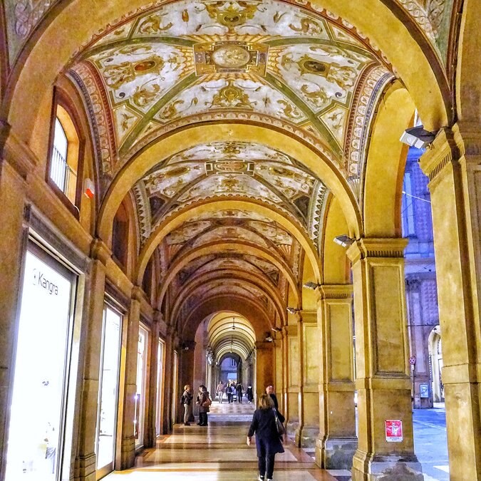 Bologna Portico di Via Farini | © CC-BY-SA Bologna Portico di Via Farini | © CC-BY-SA