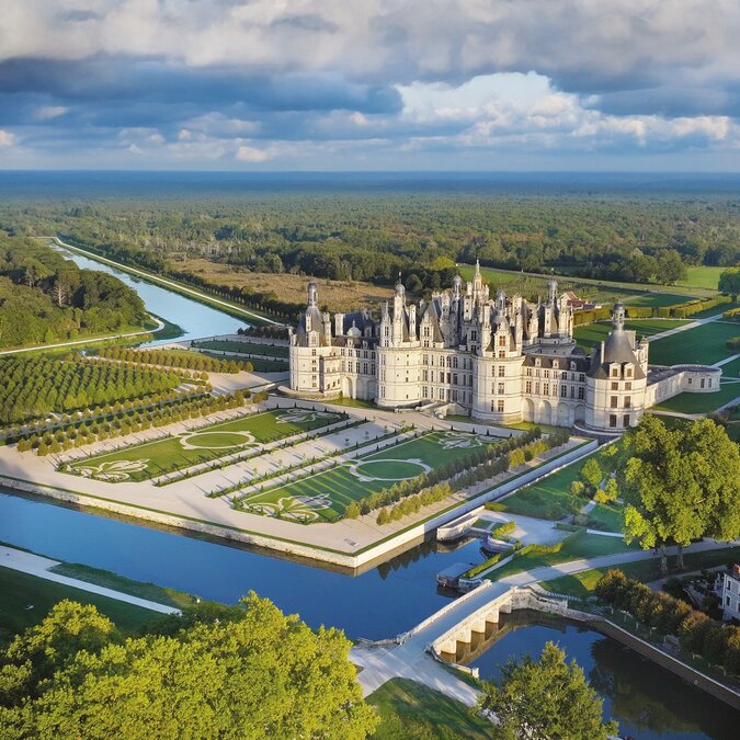 Schloss Chambord | © DNC Olivier Marchant | En collaboration avec les ADT Loir-et-Cher et Touraine  Ferien railtour Loiretal | © DNC Olivier Marchant | En collaboration avec les ADT Loir-et-Cher et Touraine
