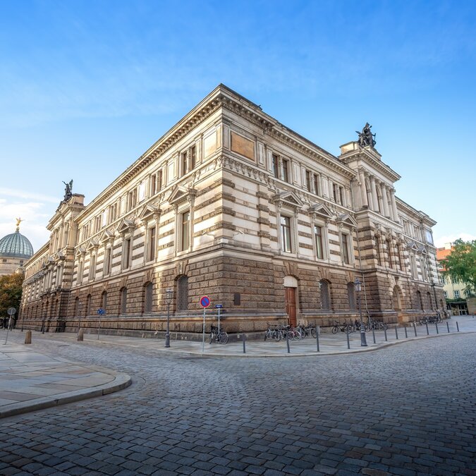Albertinum Museum Building - Dresden, Sachsen, Deutschland | © Shutterstock 2270454435 Albertinum Museum Building - Dresden, Sachsen, Deutschland | © Shutterstock 2270454435