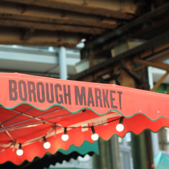 Borough market | © Shutterstock 386286283 Borough Markt. Straßenlebensmittelmarkt. Markt im Freien. | © Shutterstock 386286283