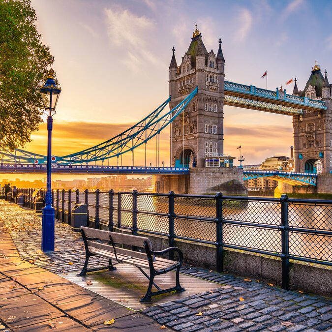 Tower Bridge im Herbst | © Shutterstock 1536941243 Tower Bridge im Herbst | © Shutterstock 1536941243