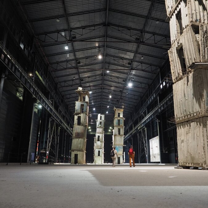 Hangarbiocca | © Shutterstock 1079002796 Pirelli Hangar Bicocca, Zentrum für Ausstellungen zeitgenössischer Kunst mit der ortsspezifischen Kunst „Sieben himmlische Orte“ von Anselm Kiefer | © Shutterstock 1079002796